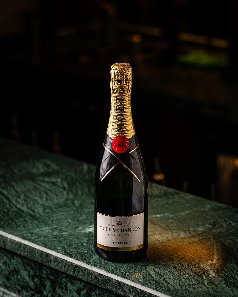 Moet Chandon`