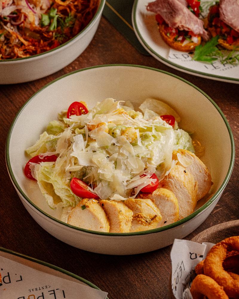 Sezar Salatı